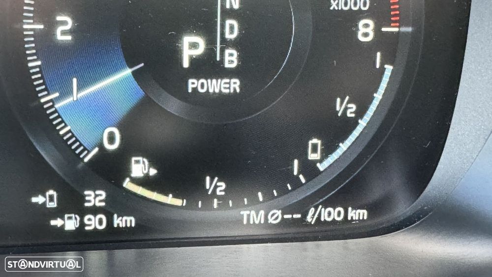 Volvo XC 90 2.0 T8 PHEV R-Design AWD - 43