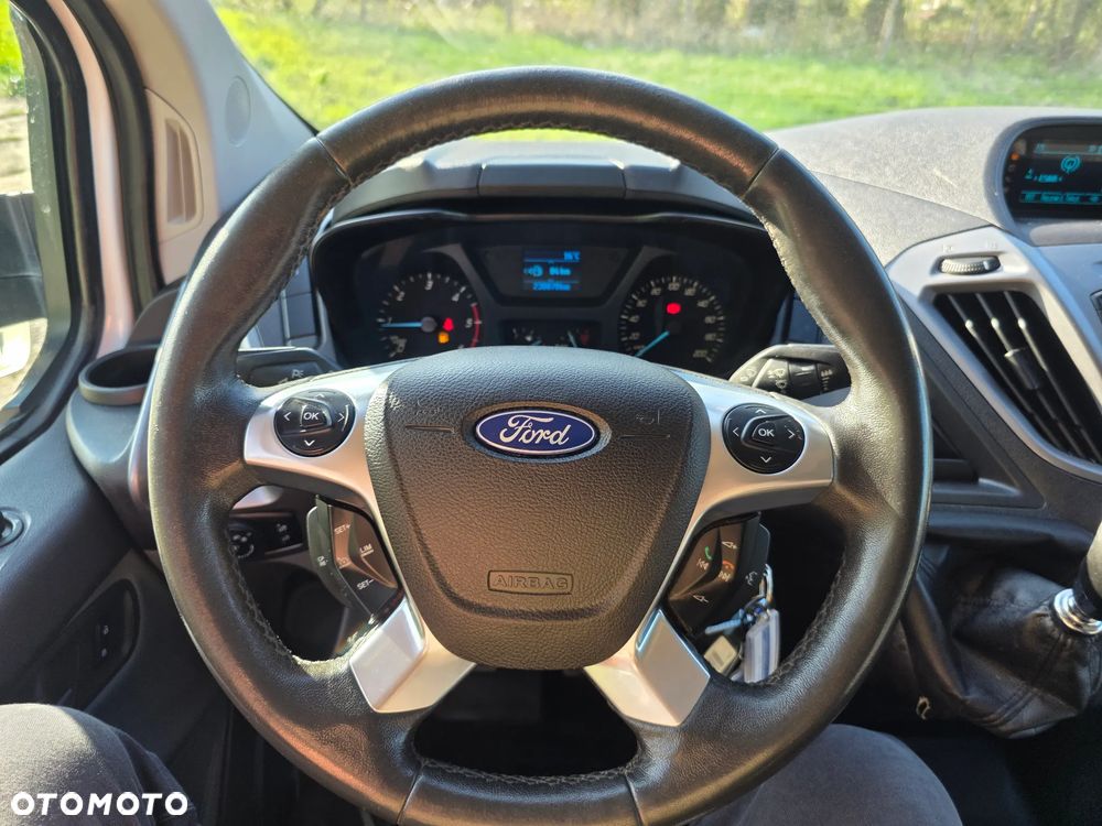 Ford Transit custom long 2,2 2015 r bez adblue 125KM klima tempomat trafic vivaro jumpy proace vito expert - 41