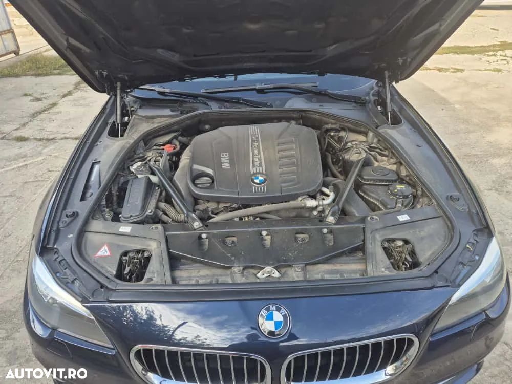 BMW Seria 5 530d xDrive AT - 6