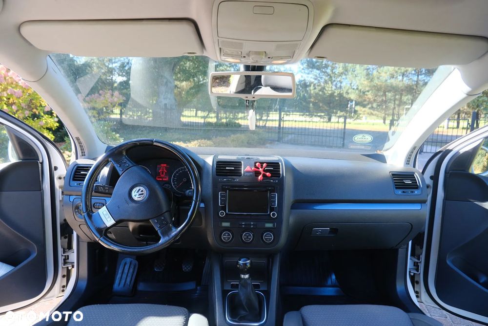 Volkswagen Golf 2.0 TDI GT Sport - 12