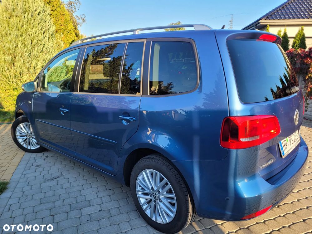 Volkswagen Touran - 7