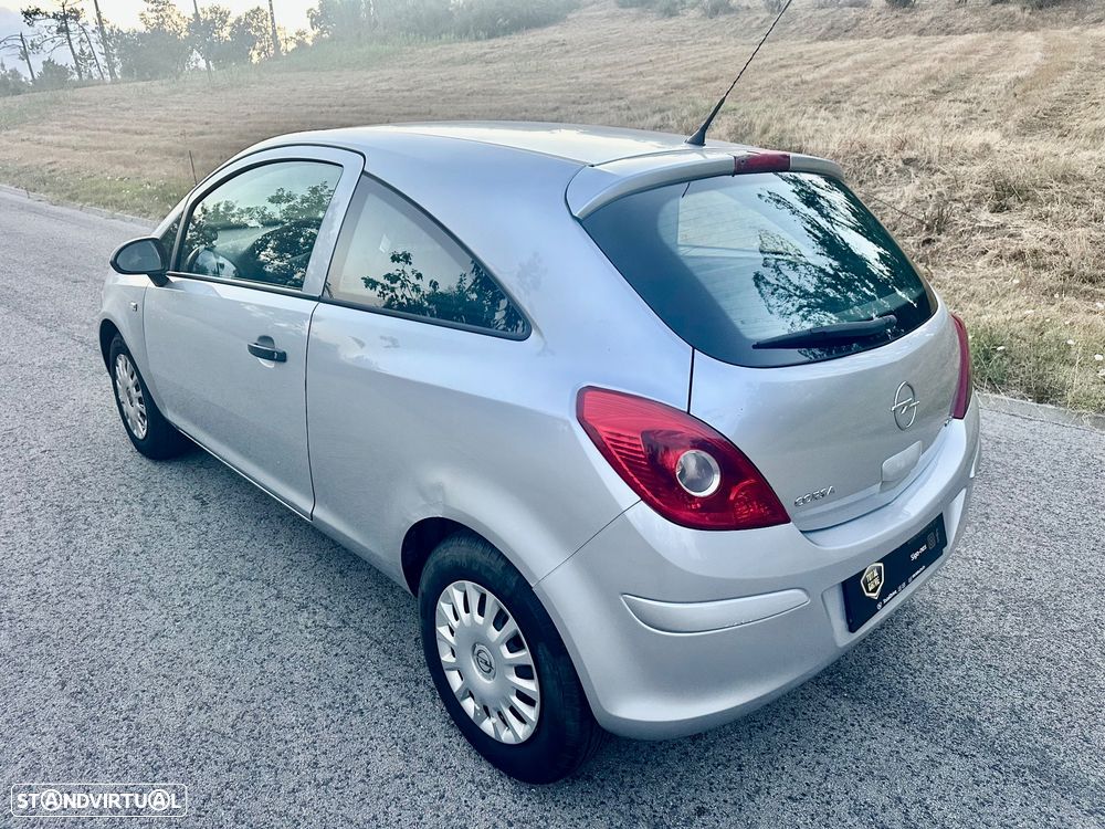 Opel Corsa 1.3CDTI VAN - 3