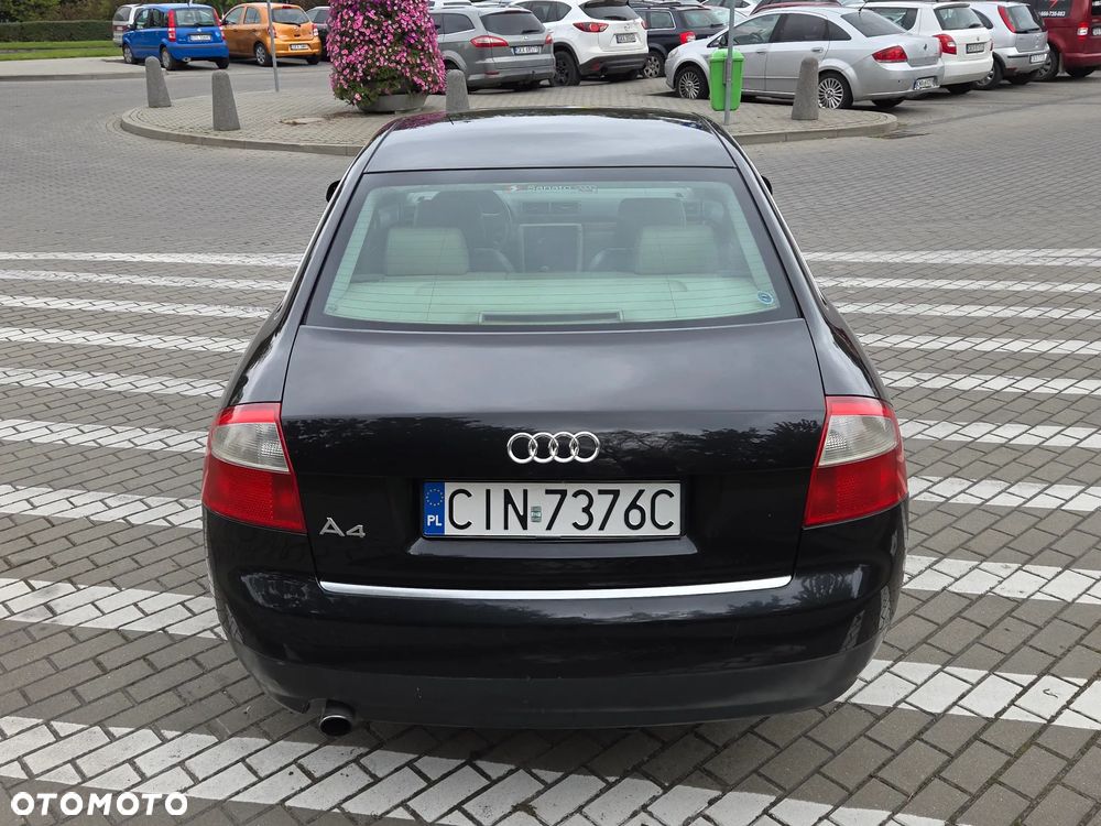Audi A4 - 8