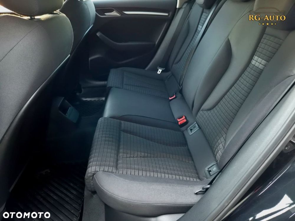 Audi A3 Sportback - 34