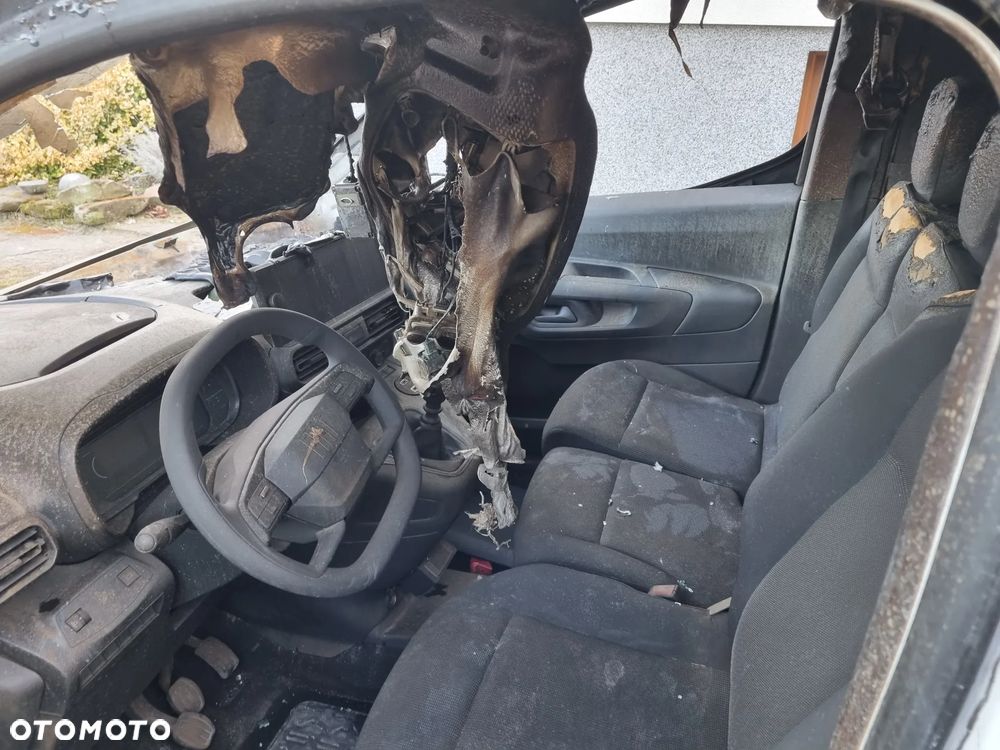 Fiat Doblo - 12