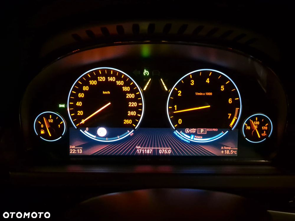 BMW Seria 6 650i - 25