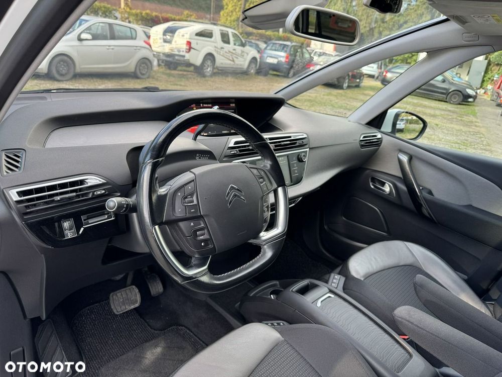 Citroën C4 Grand Picasso - 26