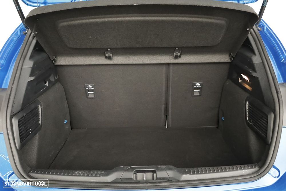 Ford Focus 1.0 EcoBoost MHEV ST-Line - 23