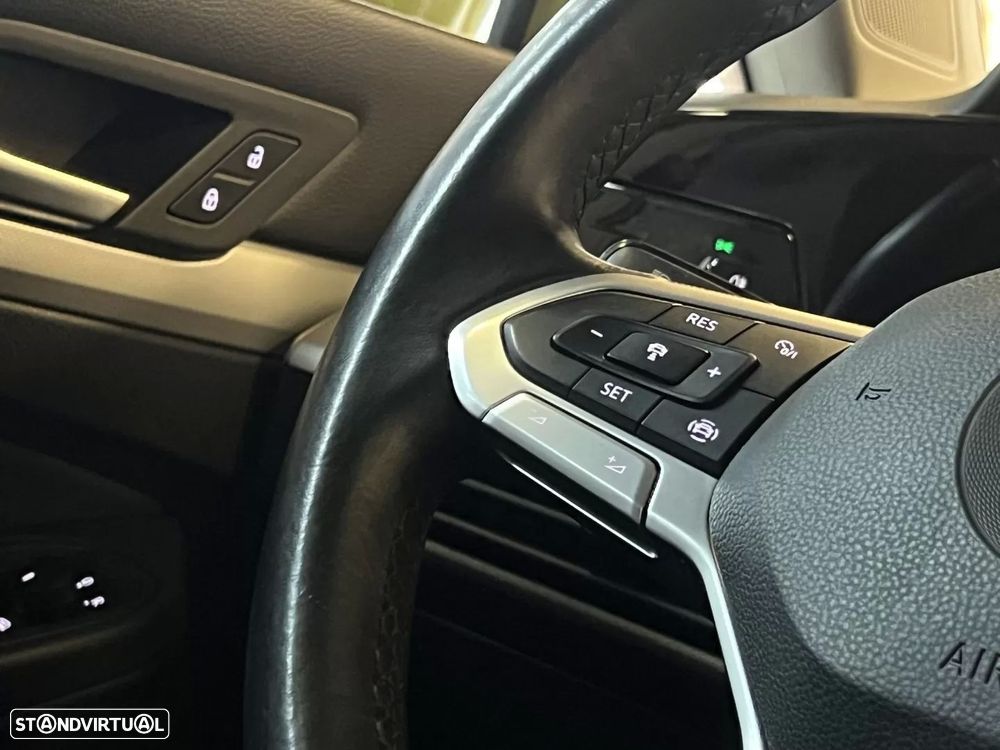 VW Golf 1.0 TSI Trendline Pack - 23