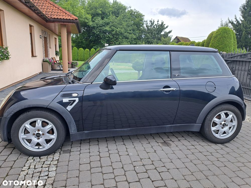 MINI ONE Seven - 15