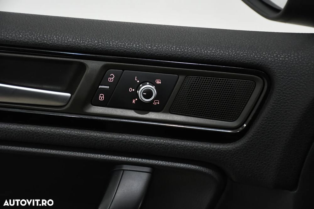 Volkswagen Touareg 3.0 V6 TDI DPF Mountain - 22
