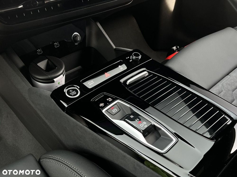 Audi A6 Sportback e-tron - 27