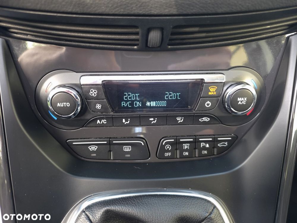 Ford Kuga 2.0 TDCi 4WD Titanium - 19