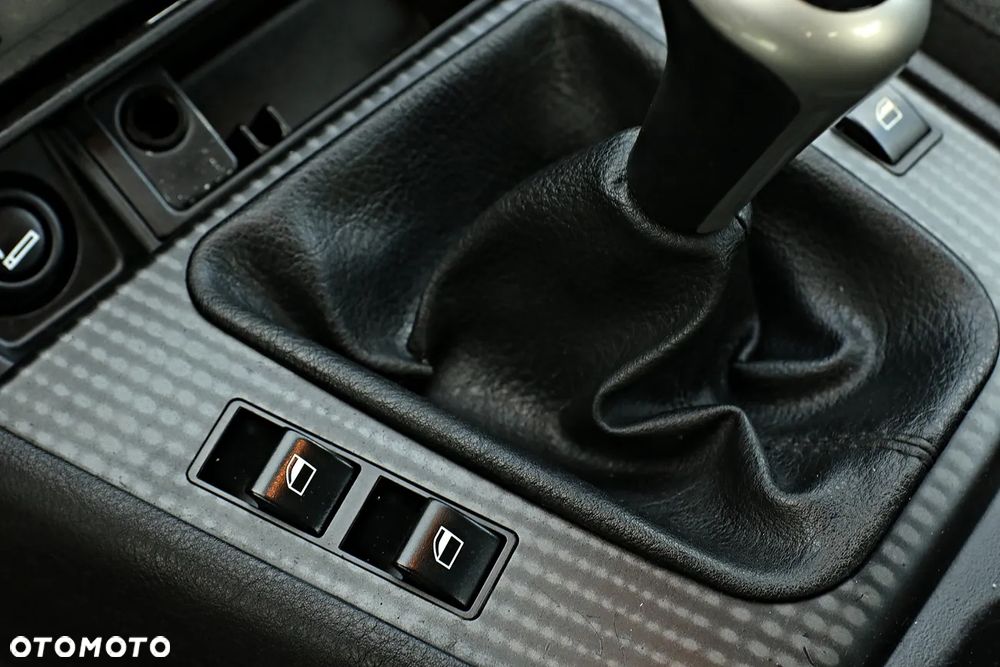 BMW Seria 3 - 35