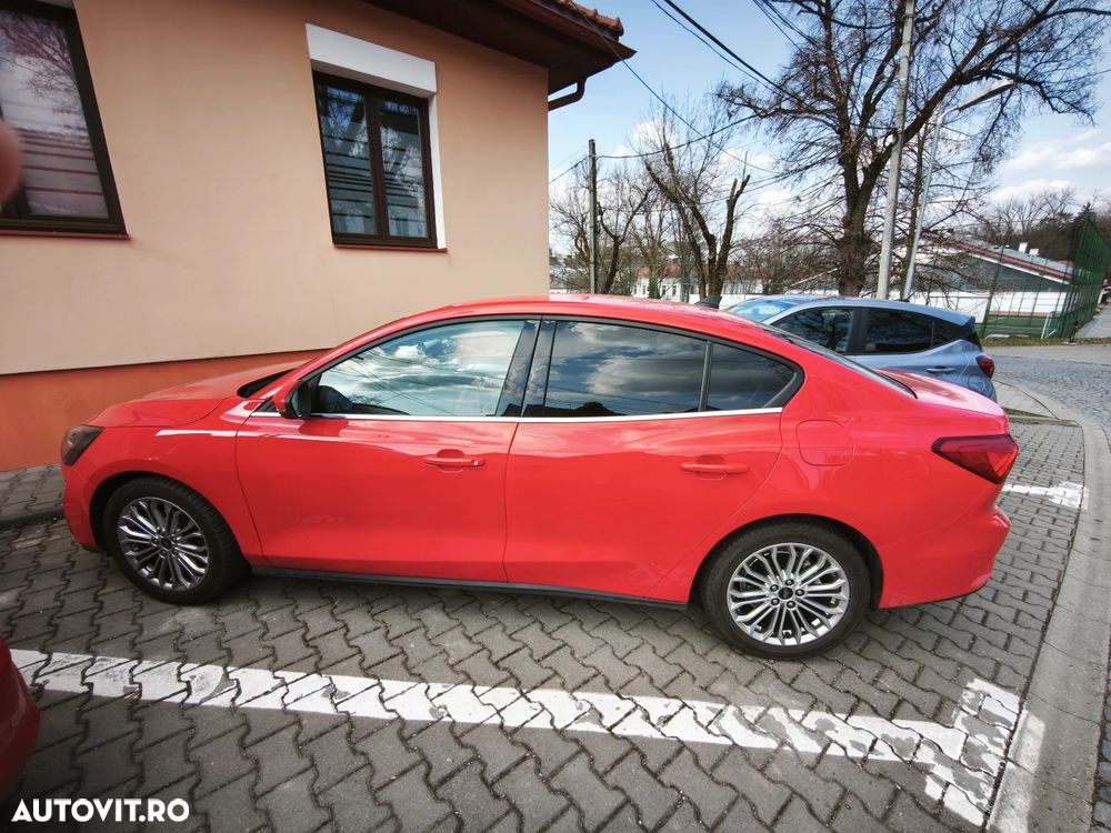 Ford Focus 1.5 EcoBlue Titanium - 8