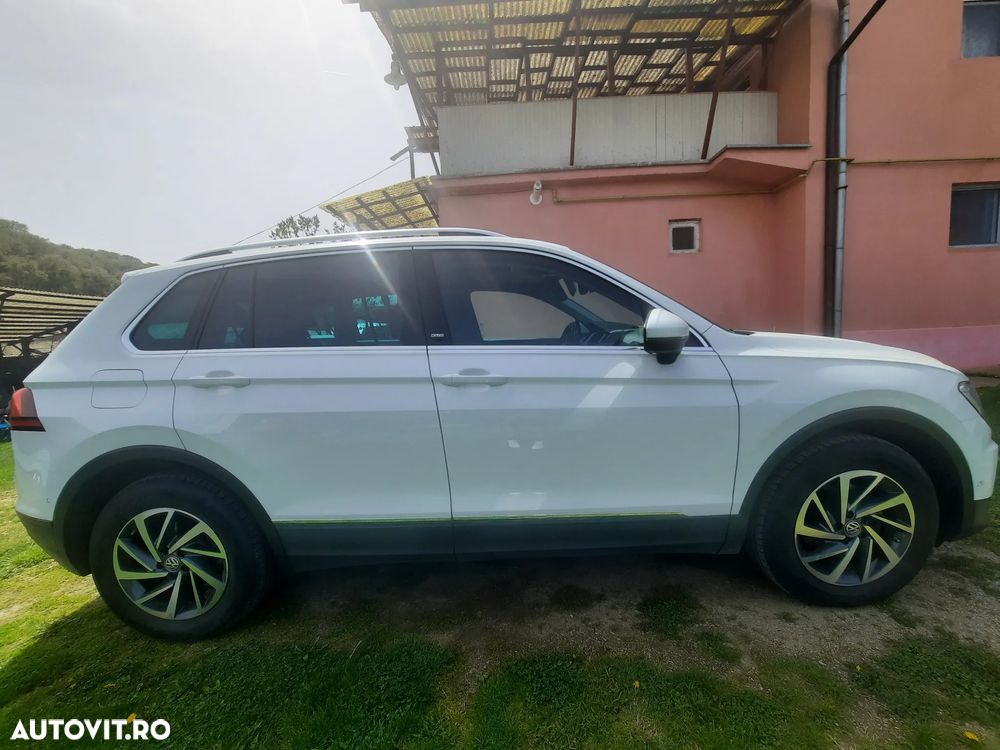 Volkswagen Tiguan 2.0 TDI SCR 4MOTION (BlueMotion Techn.) DSG Sound - 18