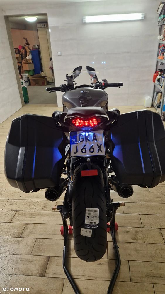 Kawasaki Ninja 1000 SX - 6