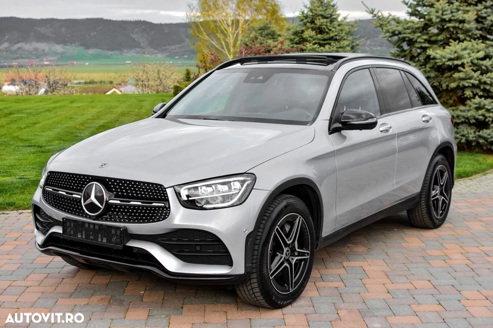 Mercedes-Benz GLC 220 d 4MATIC 9G-TRONIC AMG Line Plus - 9