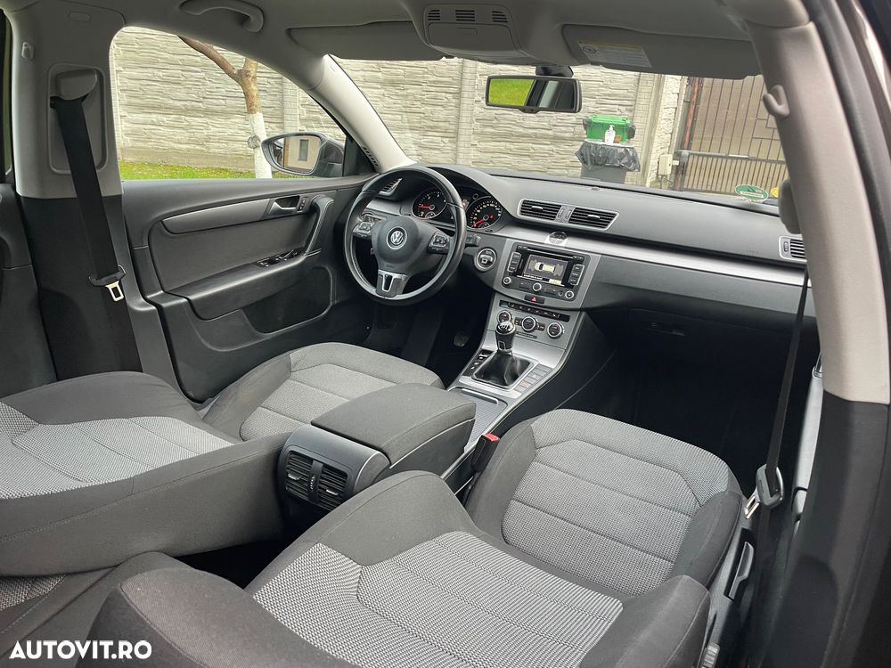 Volkswagen Passat - 7