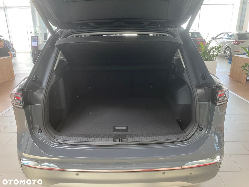 Volkswagen Tiguan - 8