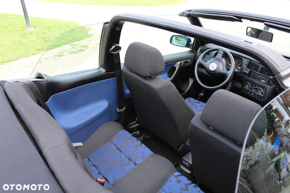 Volkswagen Golf 1.6 - 7