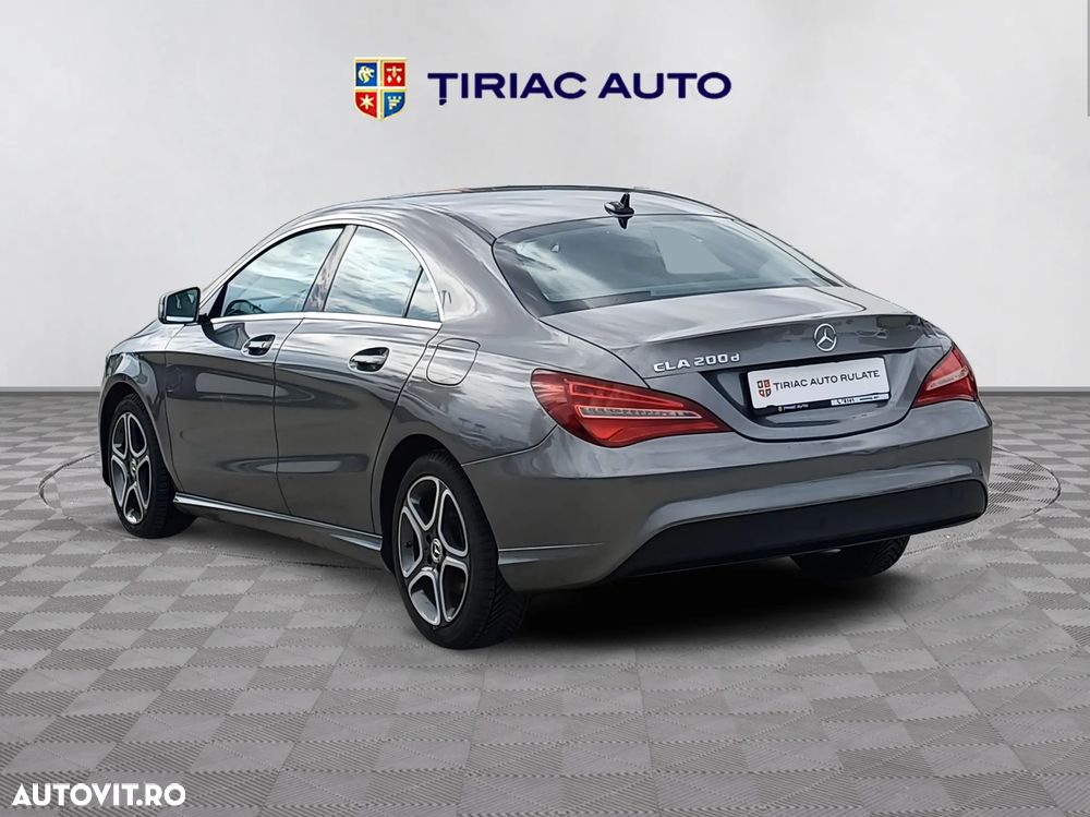 Mercedes-Benz CLA 200 - 3
