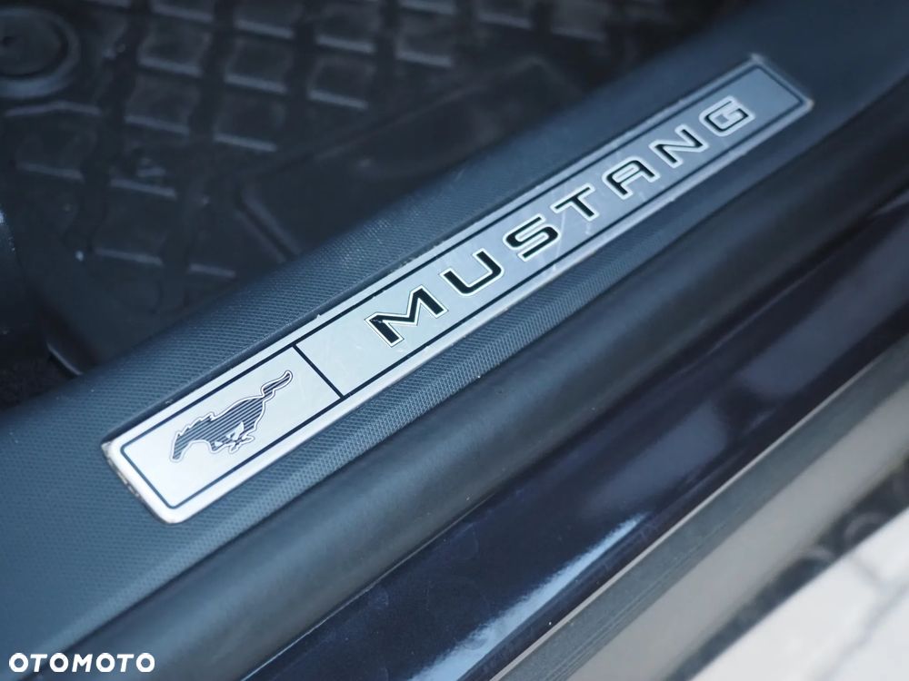 Ford Mustang Mach-E AWD PREMIUM - 19