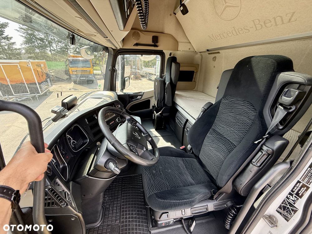 Mercedes-Benz Actros 1845 - 8
