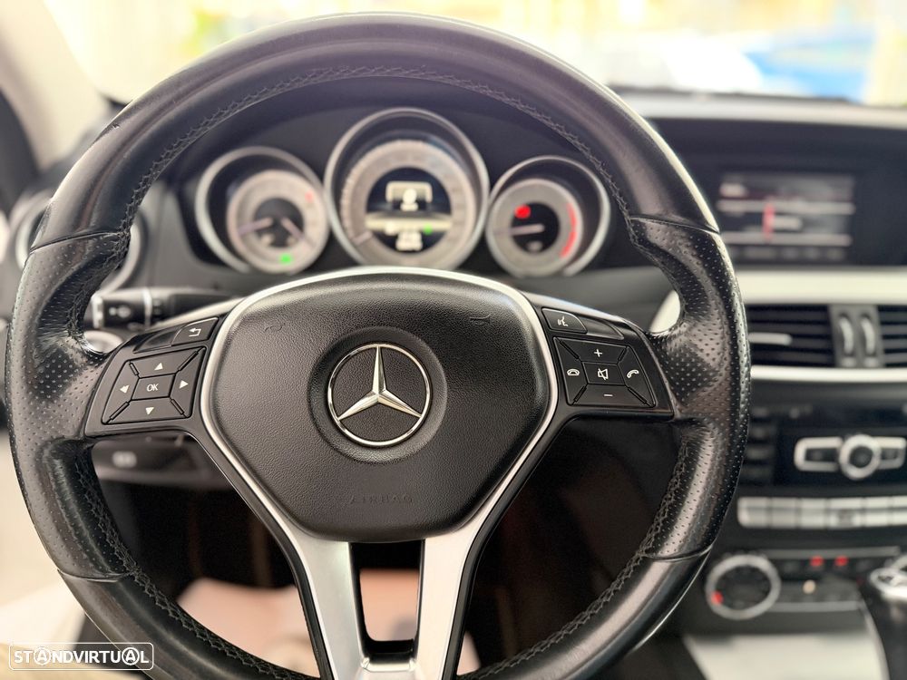 Mercedes-Benz C 220 CDI DPF (BlueEFFICIENCY) 7G-TRONIC - 14