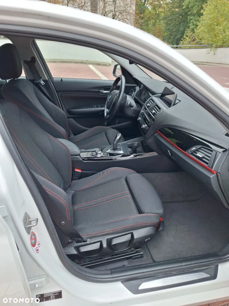 BMW Seria 1 118i Sport Line Shadow - 16