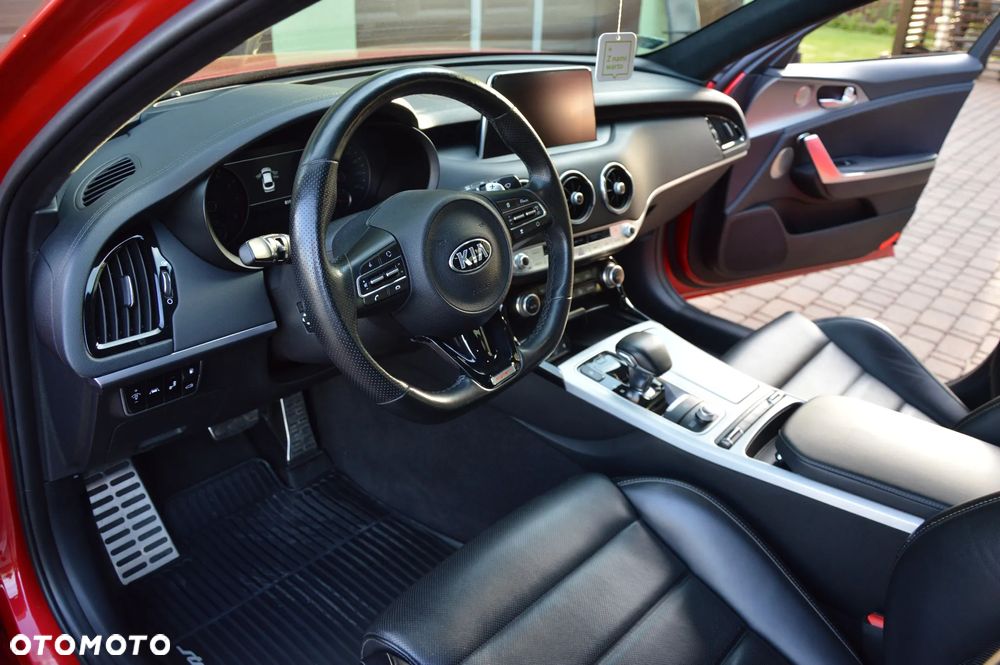Kia Stinger 3.3 T-GDI V6 GT AWD - 10