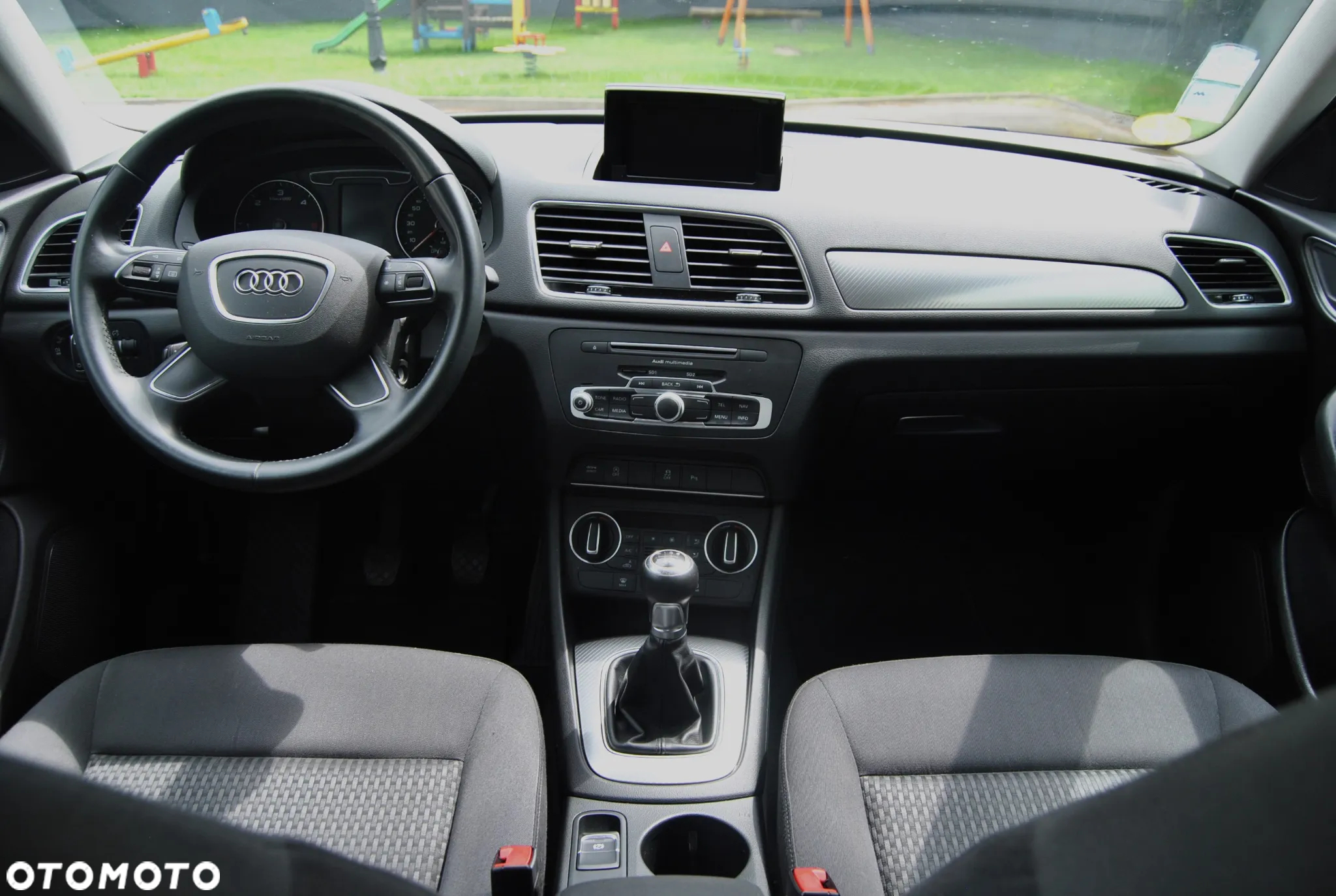 Audi Q3 2.0 TDI Design - 9