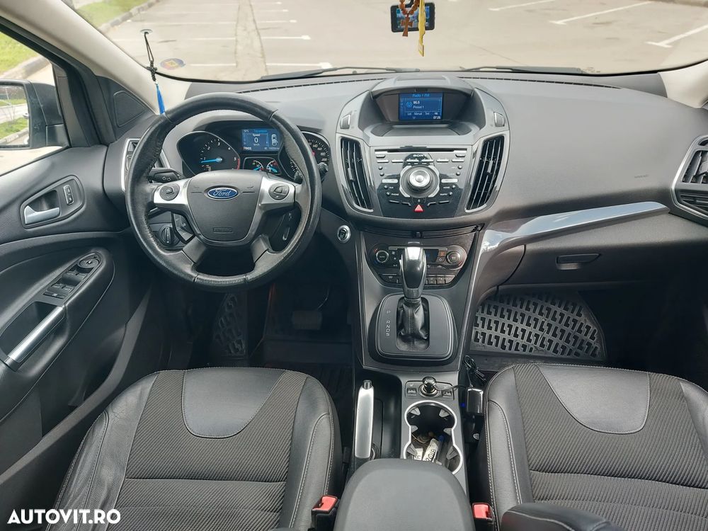 Ford Kuga 2.0 TDCi 4WD Powershift Titanium - 9