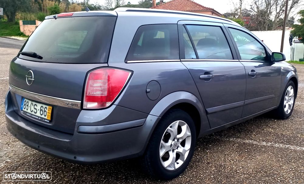 Opel Astra Caravan 1.7 CDTi Cosmo M6 - 3