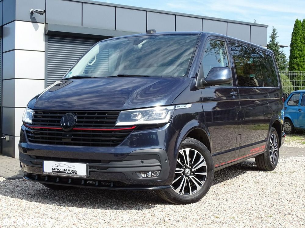 Volkswagen Multivan - 1