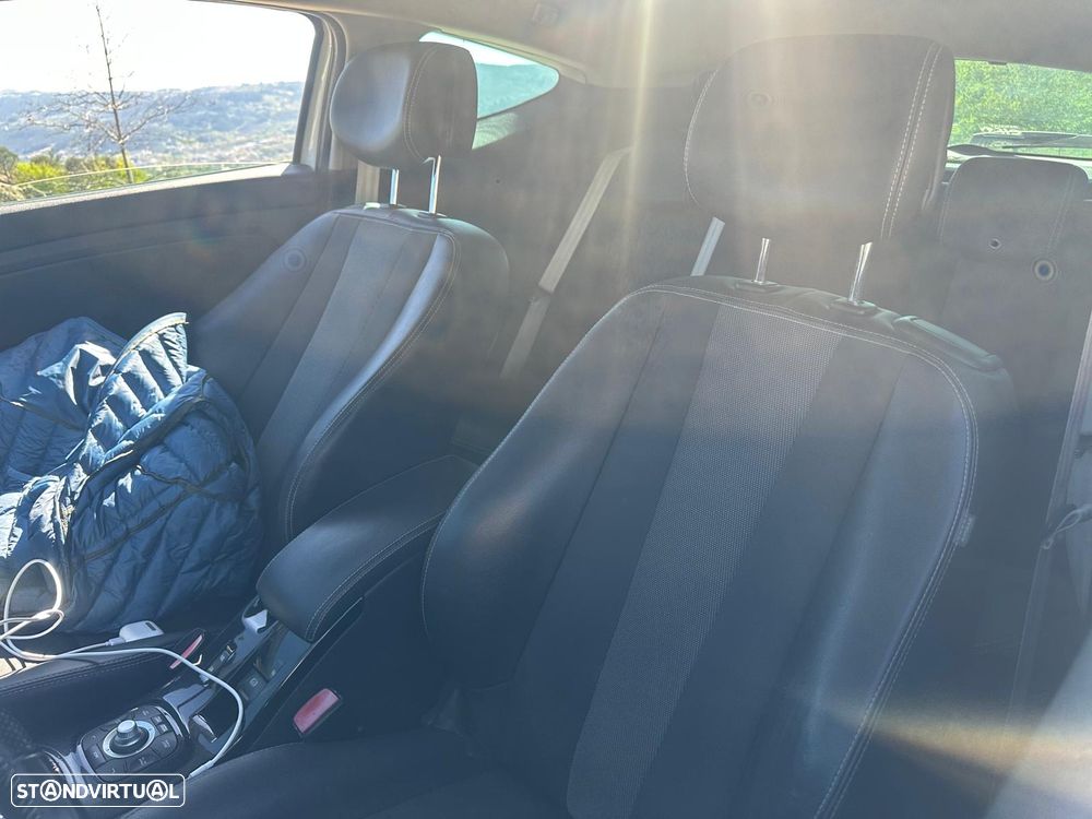 Renault Mégane dCi 110 FAP EDC Bose Edition - 7