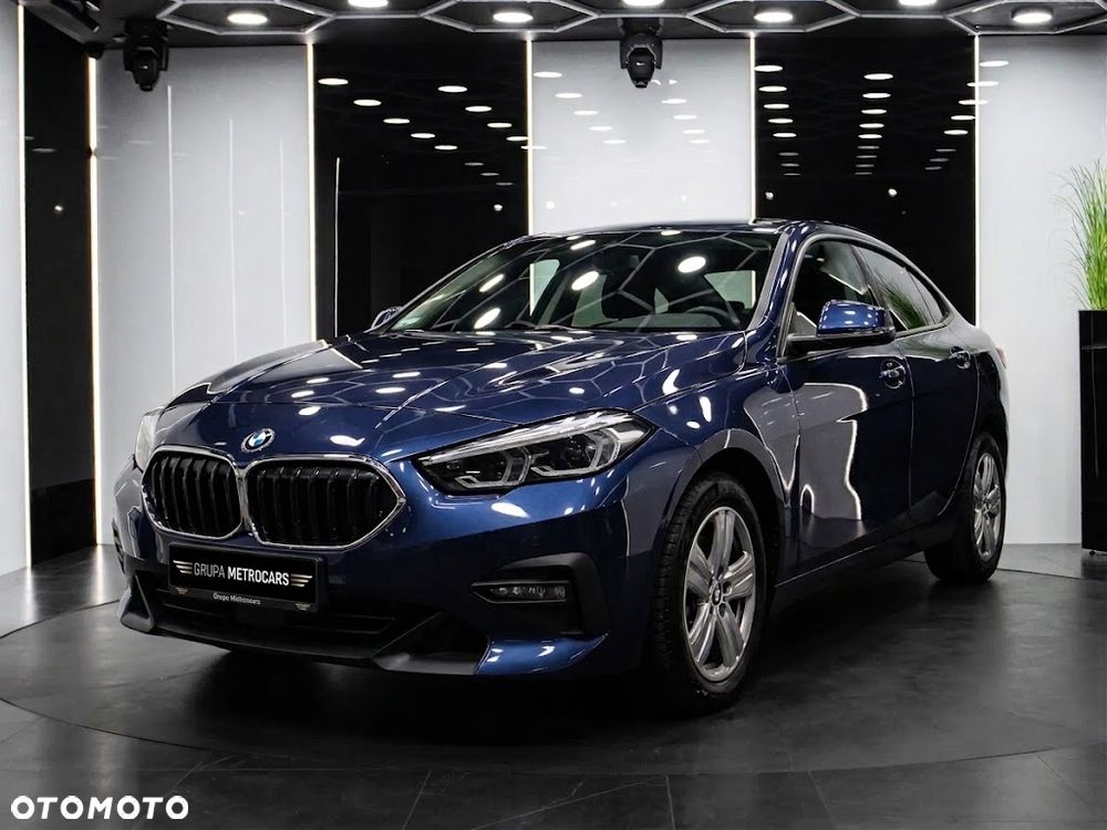 BMW Seria 2 218i sport - 2