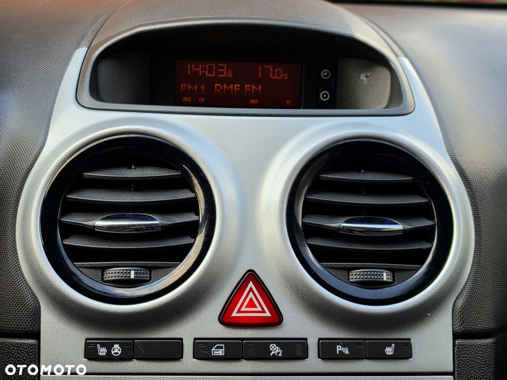 Opel Corsa 1.2 16V EcoFLEX Start-Stop 150 Jahre - 33