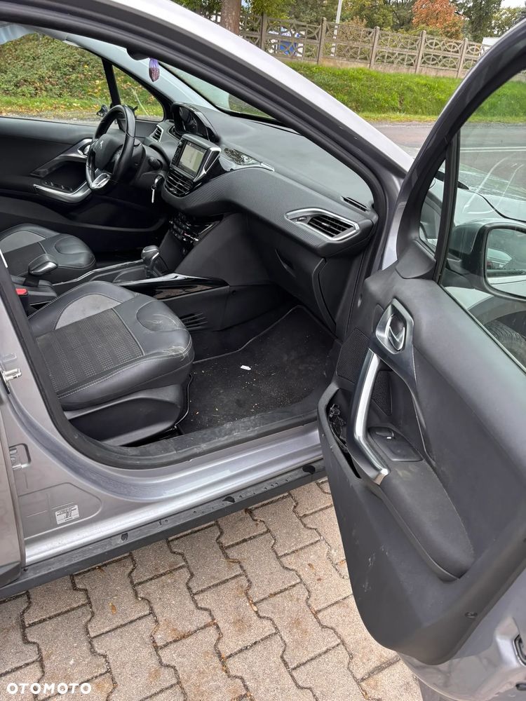 Peugeot 2008 - 16