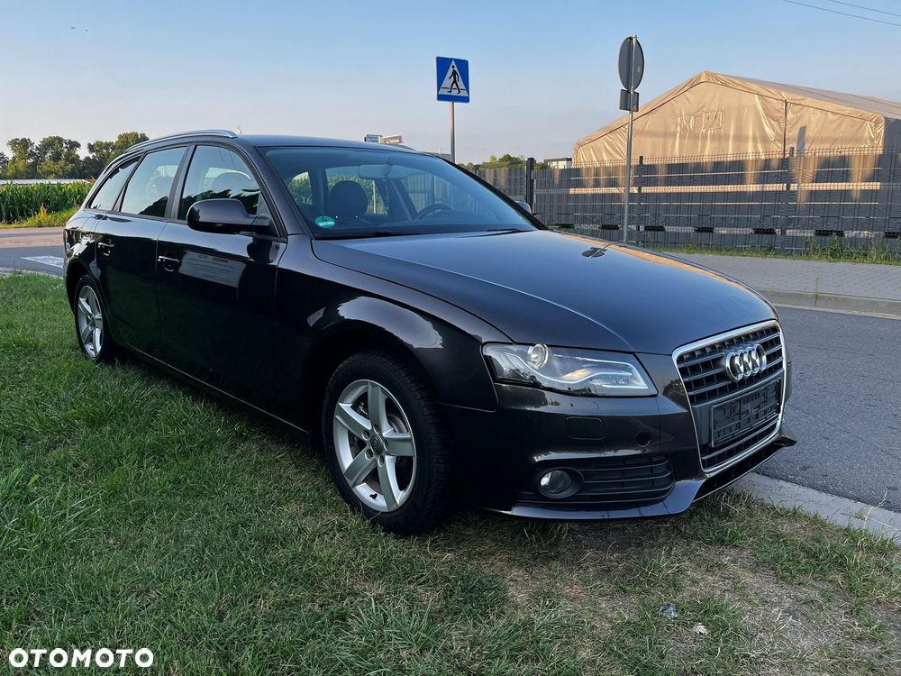 Audi A4 Avant 1.8 TFSI Ambiente - 2