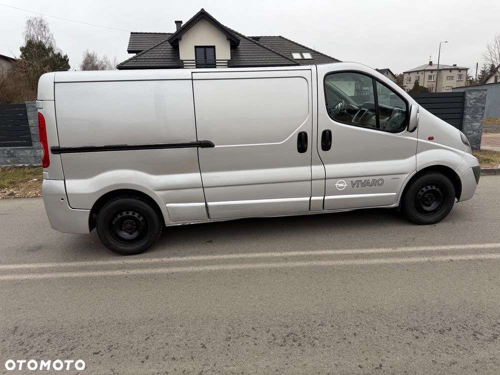 Opel Vivaro Long - 8
