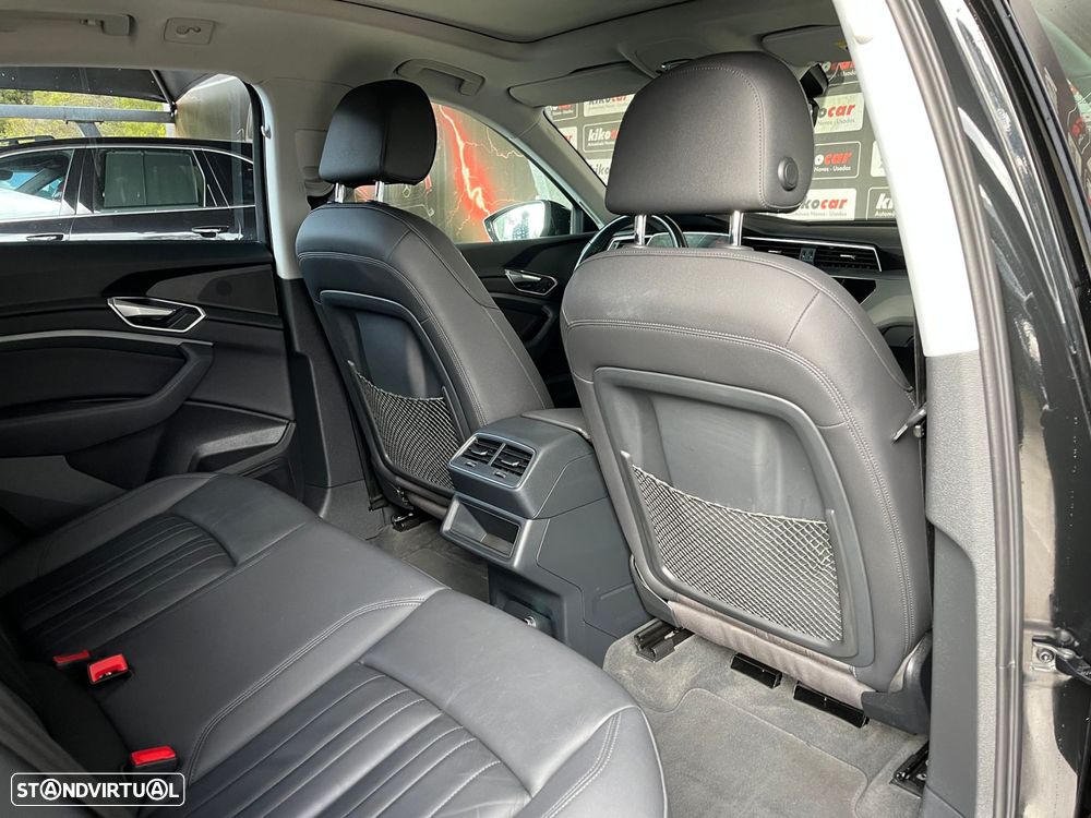 Audi e-tron 50 quattro Advanced - 52