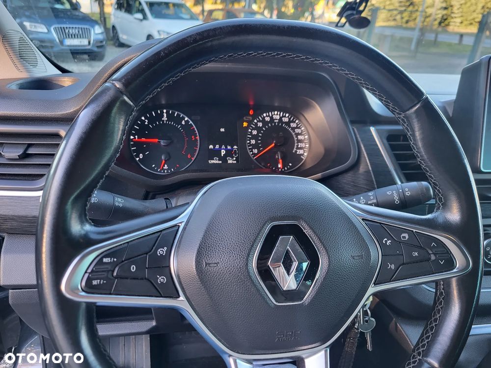 Renault Trafic SpaceClass 2.0 dCi - 11