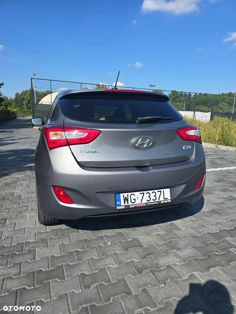 Hyundai i30 - 16