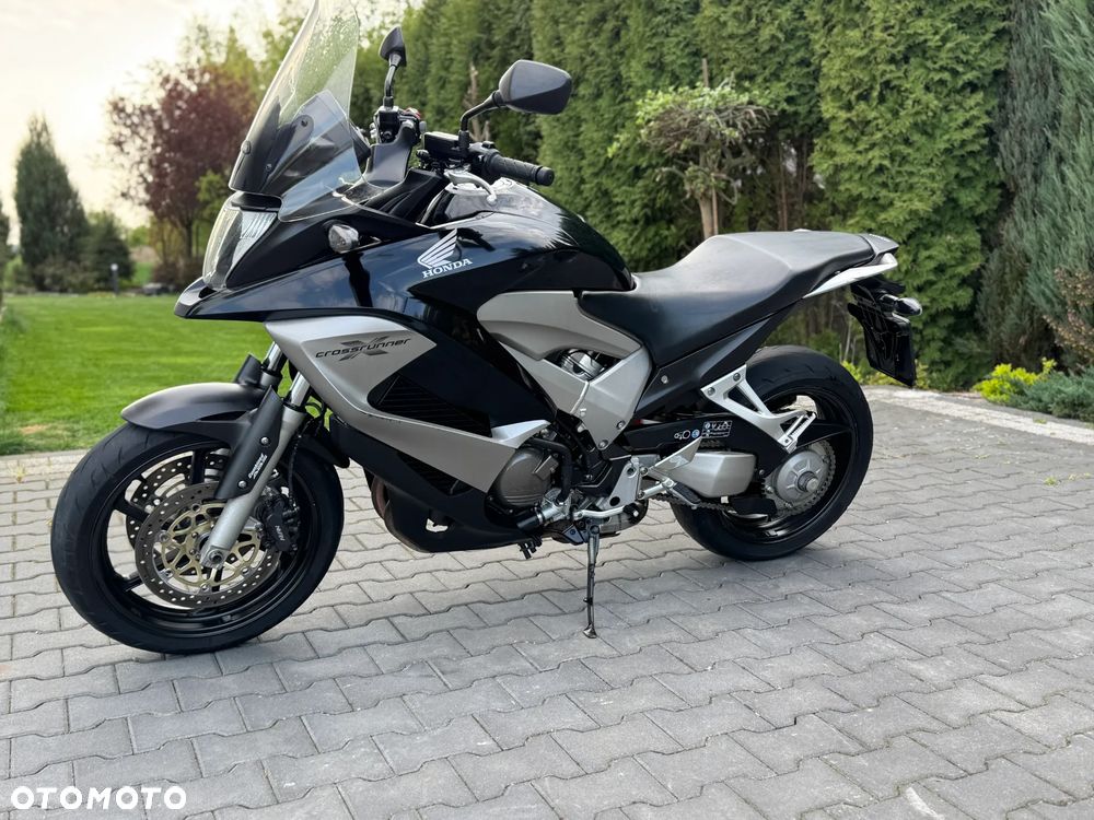 Honda VFR - 6
