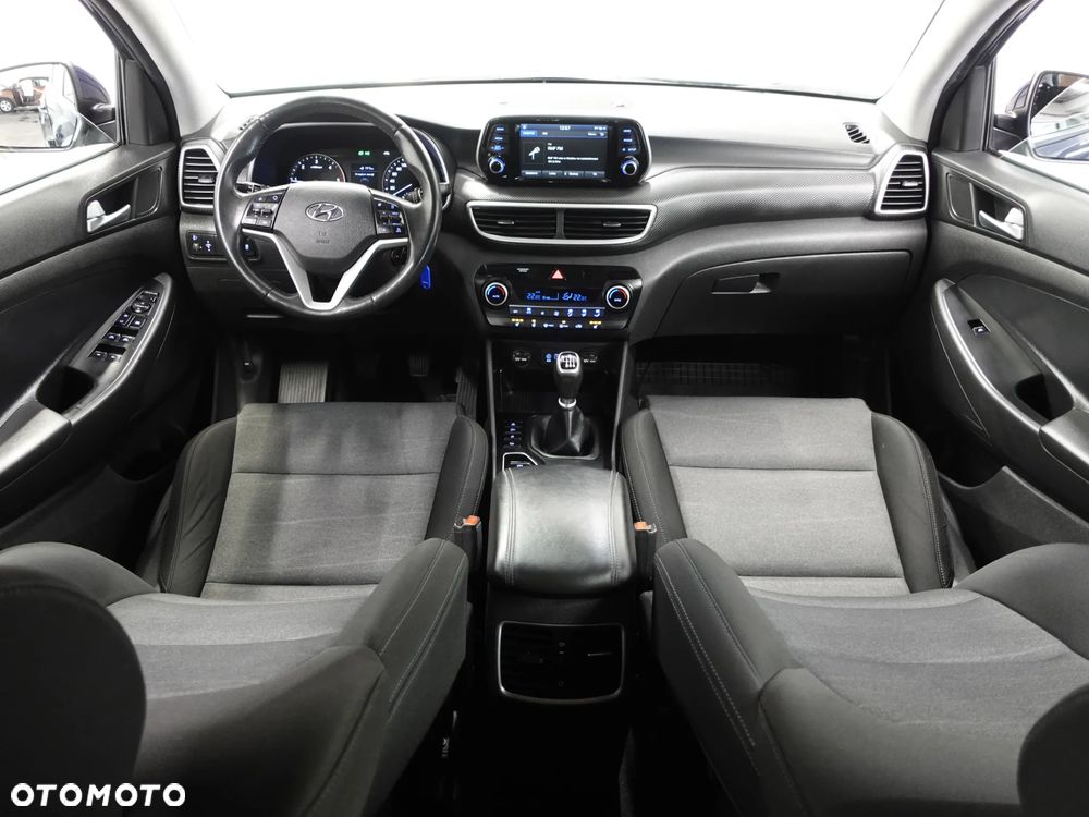 Hyundai Tucson 1.6 CRDi Style 2WD - 28