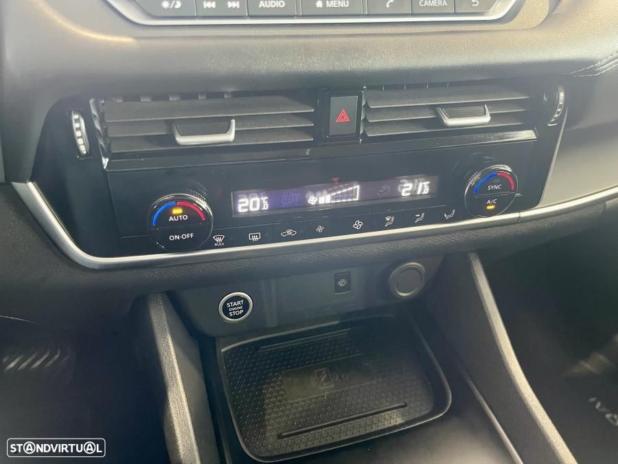 Nissan Qashqai 1.3 DIG-T Acenta Xtronic - 19