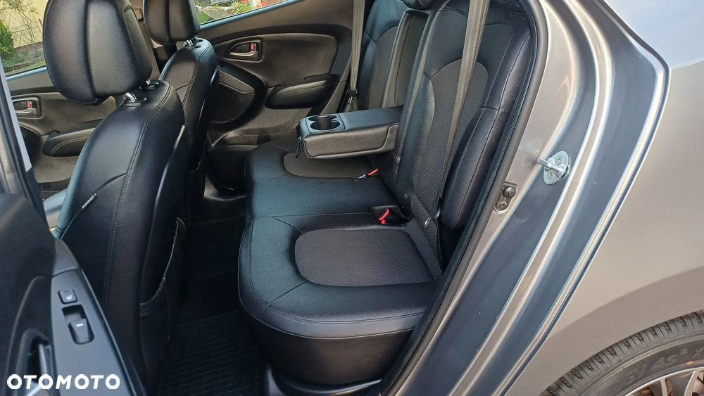 Hyundai ix35 1.6 2WD Fifa World Cup Edition - 21