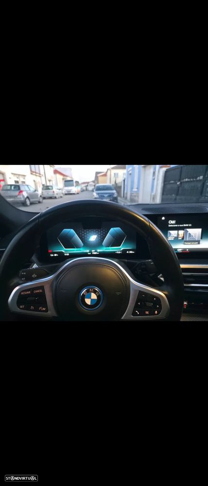 BMW i4 eDrive40 Pack Desportivo M - 8