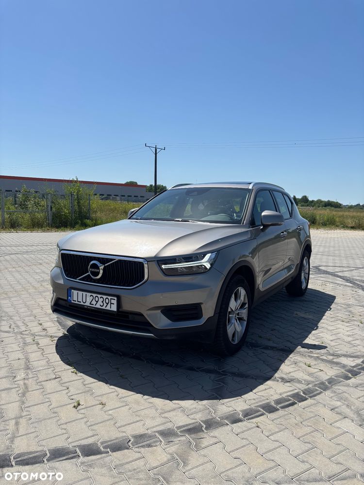 Volvo XC 40 T3 Momentum Core - 1